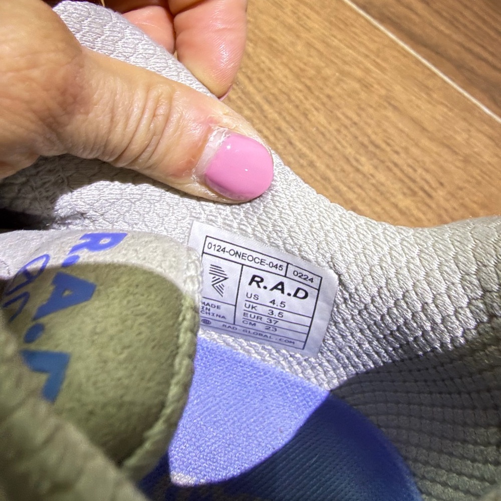 R.A.D One Sneakers Gray/Blue women 6 men 4.5 - Picture 6 of 7